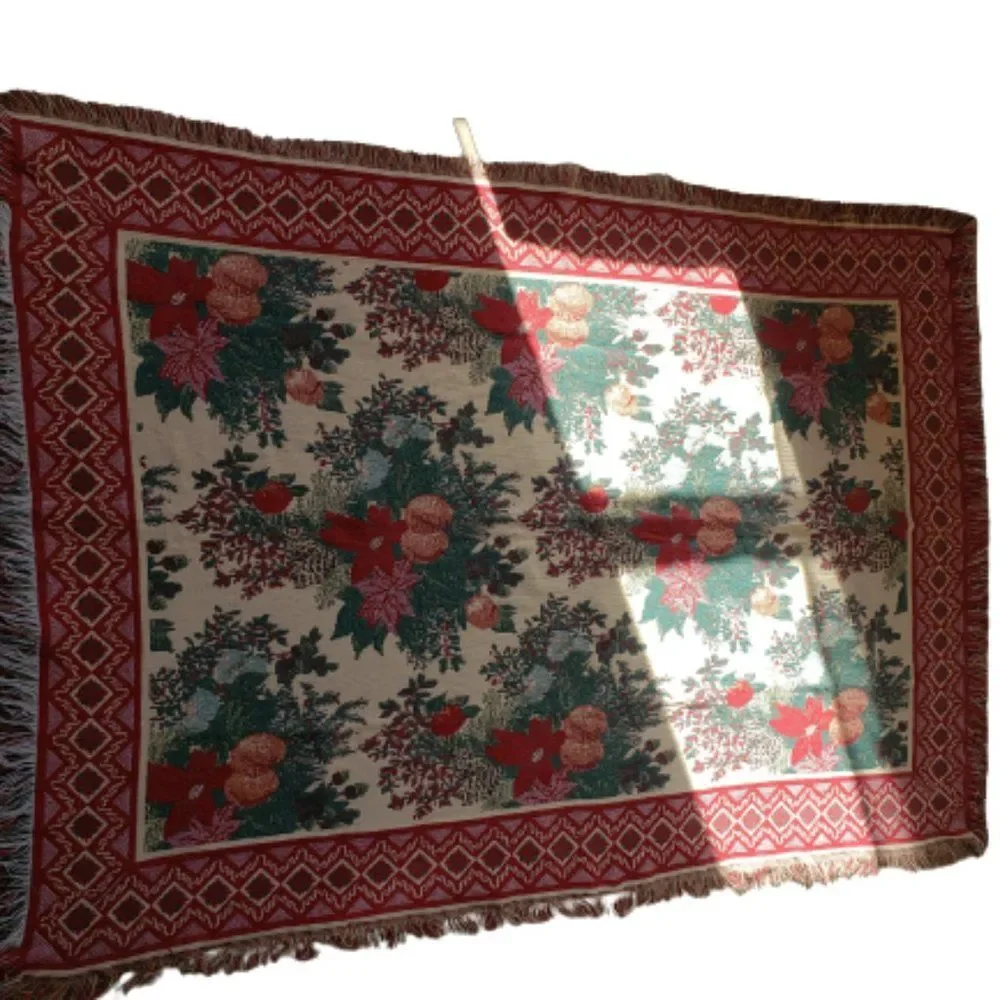 Poinsettia Woven Cotton Throw Sugar Plums Fringe Festive Holiday Blanket 44x62